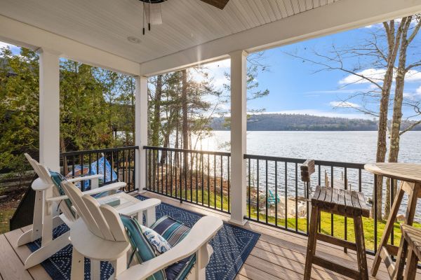 Veranda Railing Installation